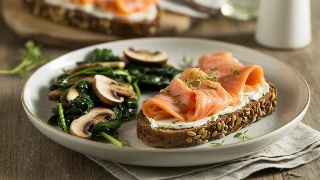 Tartine de Saumon Fumé with Sautéed Spinach and Mushrooms
